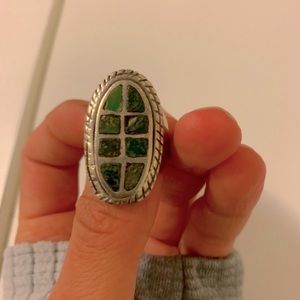 Vintage chunky silver ring with green stones
